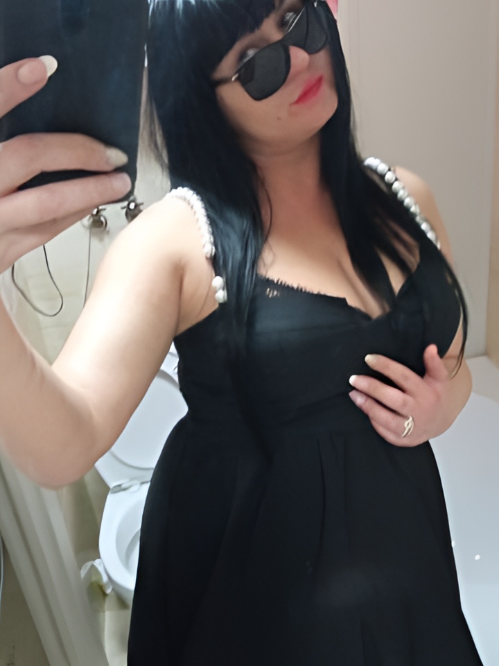 Сесилия привлекальеная девушка из Солнечнодольск цена от 1500 руб