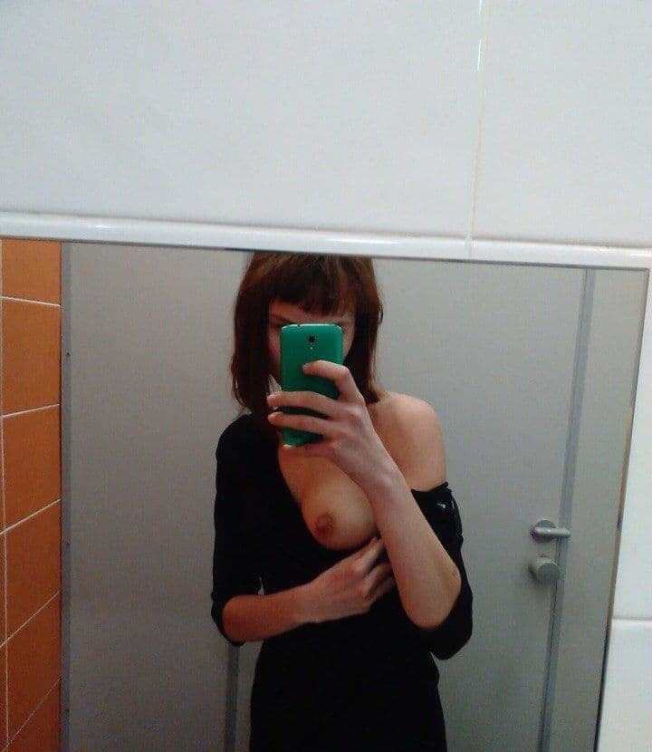 Вера привлекальеная девушка из Солнечнодольск цена от 3500 руб