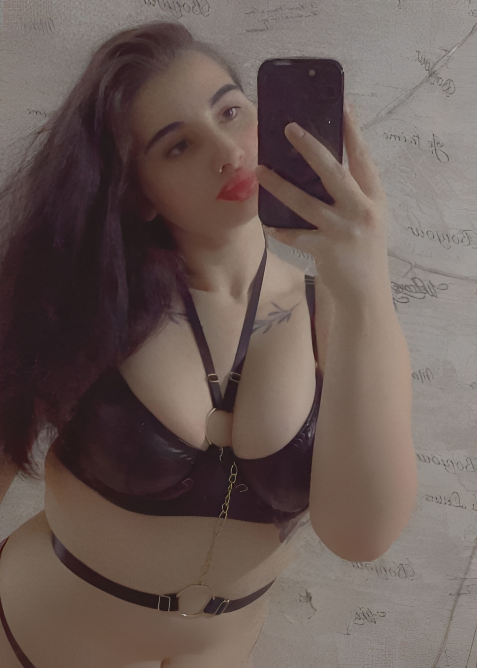 Соня привлекательная девушка из Солнечнодольск цена от 15000 руб