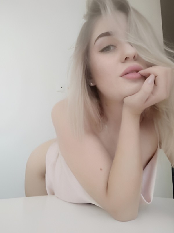 Карина фото 2