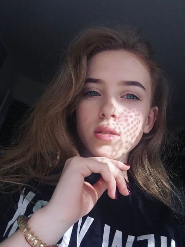 🎥 Алекса привлекательная девушка из Солнечнодольск цена от 5000 руб